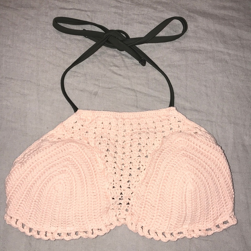 Xhilaration pink bikini top